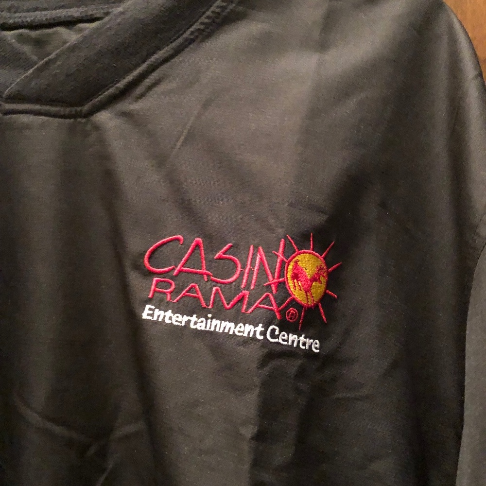 Wet weather golf pullover